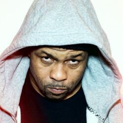 Roy Jones боксер, репер, актер, суперзвезда одним словом